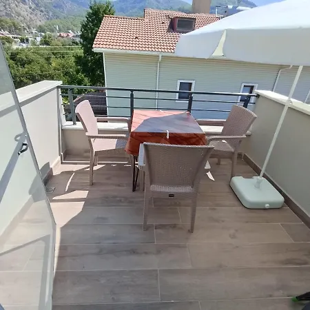 Hotel apartamentowy Gocek Flora Suites *